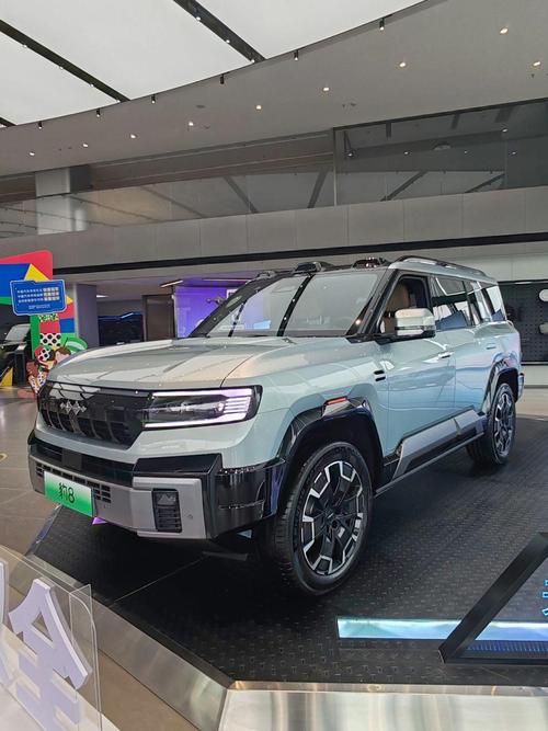 广州190比亚迪方程豹硬派越野的爆款，英菲尼迪35周年与你共成长